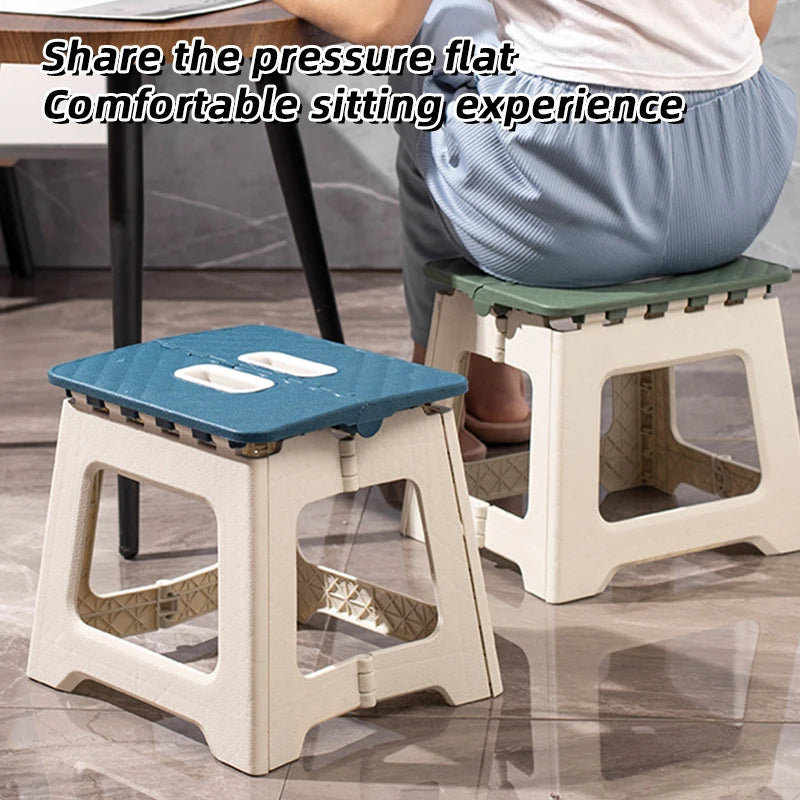 Portable Folding Camping Chair – Lightweight Beach & Family Outdoor Chair